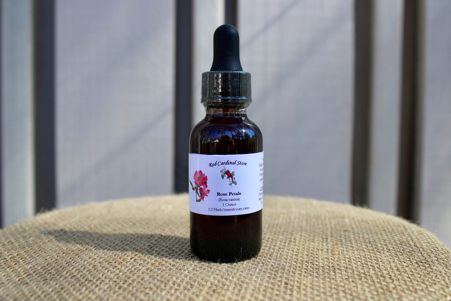 玫瑰花瓣(犬蔷薇、狗玫瑰)酊药草提取物双重提取
